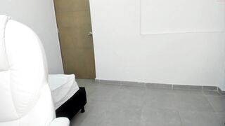 emma_lean - [Chaturbate] slut lips role-play