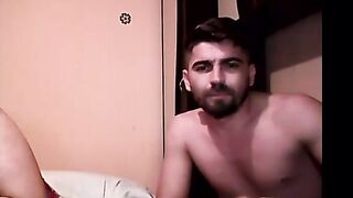 elissaelly  18-11-2022 00-28