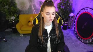 kira0541  02-10-2022 12-39