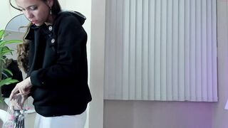 lina_divaa  05-10-2022 12-21