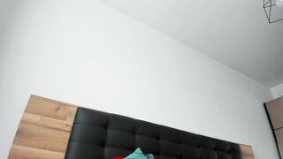 juicekatee - [Chaturbate] Amateur CamGirl Sexy Sister