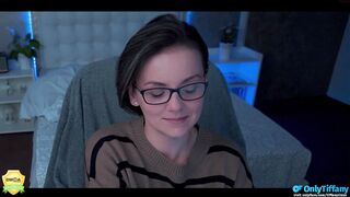 tiffanyriox  21-10-2022 05-32