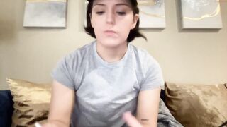 sexylilly12  22-10-2022 21-55