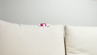 hornypetitegirl77  22-10-2022 18-23