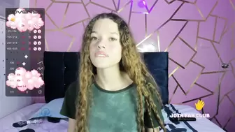 Arcoiris218 - [Chaturbate] Web Model Surprise Slutty