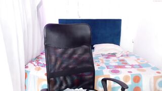 april_tayloor  23-10-2022 22-46