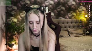 angeellina  30-10-2022 00-17