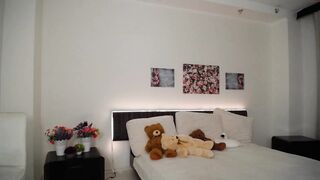 patricia_bloom - [Chaturbate] Slutty Homemade Fisting Pussy