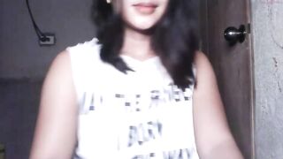 _smiling4u_ - [Chaturbate] Nude Girl First Time Rides