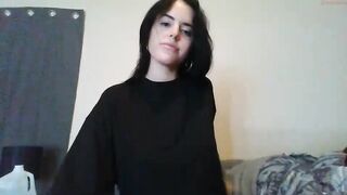 ellabear44  12-11-2022 13-08