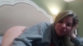 freaky_milf69  21-11-2022 08-50