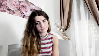 eva__lovia_  19-11-2022 18-32