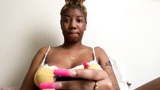 kittiy24  27-11-2022 20-11