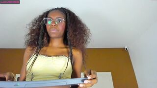 bellaadajud  29-11-2022 03-56