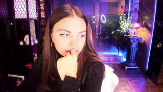 alma_pearl  29-11-2022 08-54