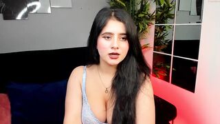 pamela_anderson_21  05-12-2022 19-34