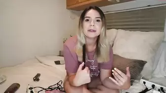 Howtofuckgood - [Chaturbate] Camwhores Suck Dick ride