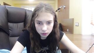 emilia_smith_ - [Chaturbate] Erotic Cute WebCam Girl Ticket Cum Video
