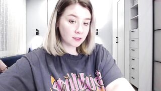 charli_kitty  08-12-2022 17-47