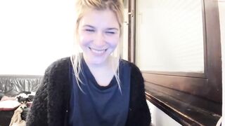 mia________  Chaturbate  16-12-2022 19-34