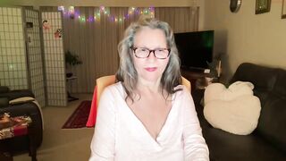 silky_petra  Chaturbate  22-12-2022 03-16