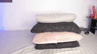 moon_swt_ - [Chaturbate] Fisting Pussy babes Gorgeous