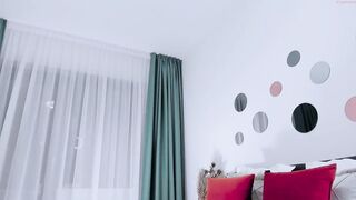 serenna_wills - [Chaturbate] fuck her hard Does Everything Cam show