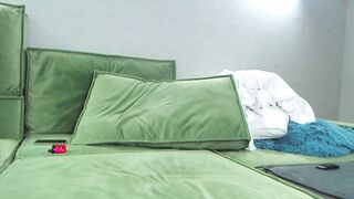 hotemili  Chaturbate  23-12-2022 15-50