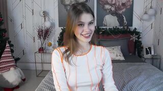 nelliecross  Chaturbate  28-12-2022 14-55