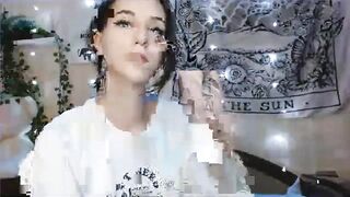 ElsieF_  Myfreecams  27-12-2022 17-30