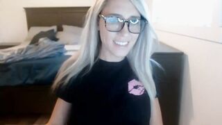 blondmilf92  Myfreecams  27-12-2022 09-11