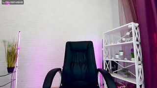 EvaaKuniss  Myfreecams  29-12-2022 05-45