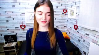 Mili_Sky_  Myfreecams  28-12-2022 19-52