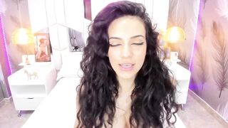 SkinnyVeronik  Myfreecams  29-12-2022 19-02