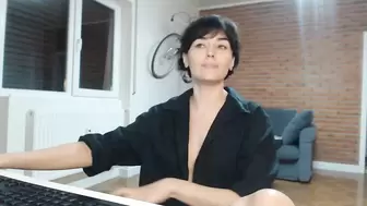 Aylesh - [Myfreecams] Mom Hard Pvt Erotic