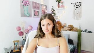 Abbey_Grey  Myfreecams  27-12-2022 17-39