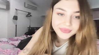 Cassiopeeia  Myfreecams  24-12-2022 06-54