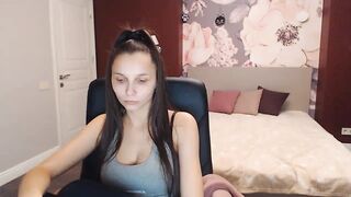 Karina_Mils  Myfreecams  26-12-2022 06-50