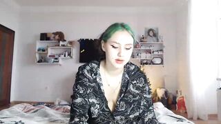 MiaPhaola  Myfreecams  25-12-2022 10-01