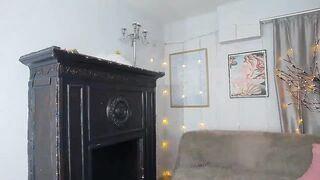 Katie_Kate_  Myfreecams  24-12-2022 23-44