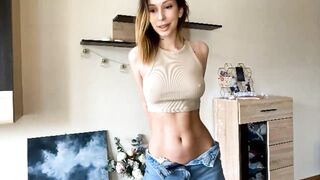 MiaMiaMine_  Myfreecams  25-12-2022 13-30