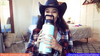blissense - [Chaturbate] awesome Mom babes