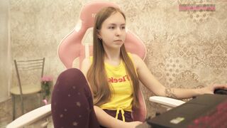 dreamspussy - [Chaturbate] Surprise Free Watch Cum