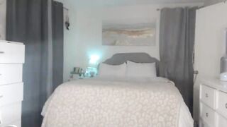 Queen_bambii  Myfreecams  25-12-2022 01-29