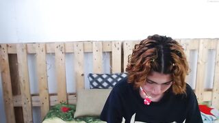 meganandtrainor - [Chaturbate] Naked Model fuck her hard Shaved