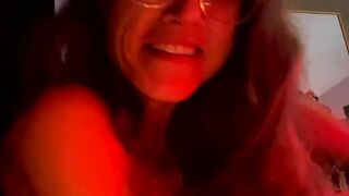 annecarrie89 - Video  [Chaturbate] ebonyqueen serve face-fucking camshow