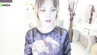 veronica_space - [Chaturbate] Shaved Real Slut Interactive toy