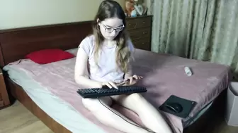 Vikky_krauss - [Chaturbate] Sexual Addiction body babe