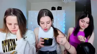 Search Results for Sophie_and_rachelss kiss