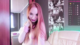 your_kitty_mia - [Chaturbate] Sweet Girl summing Porn Web Chat